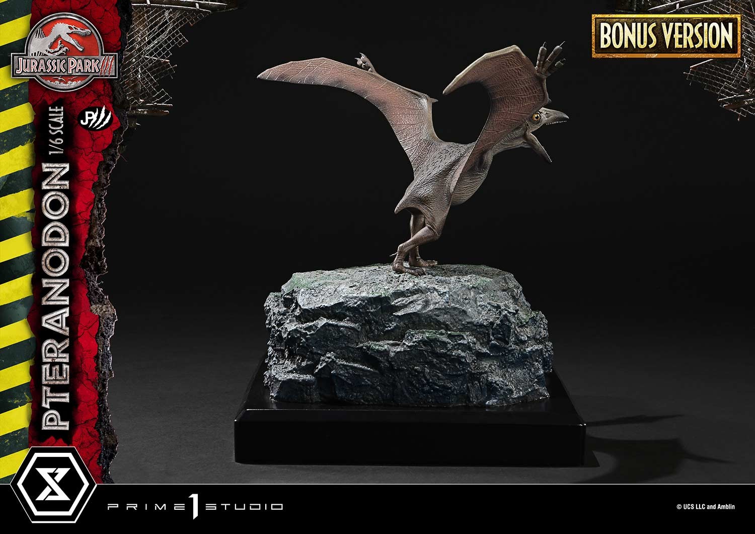 Jurassic Park Pteranodon (Bonus Version) Statues  (Prototype Shown) View 9