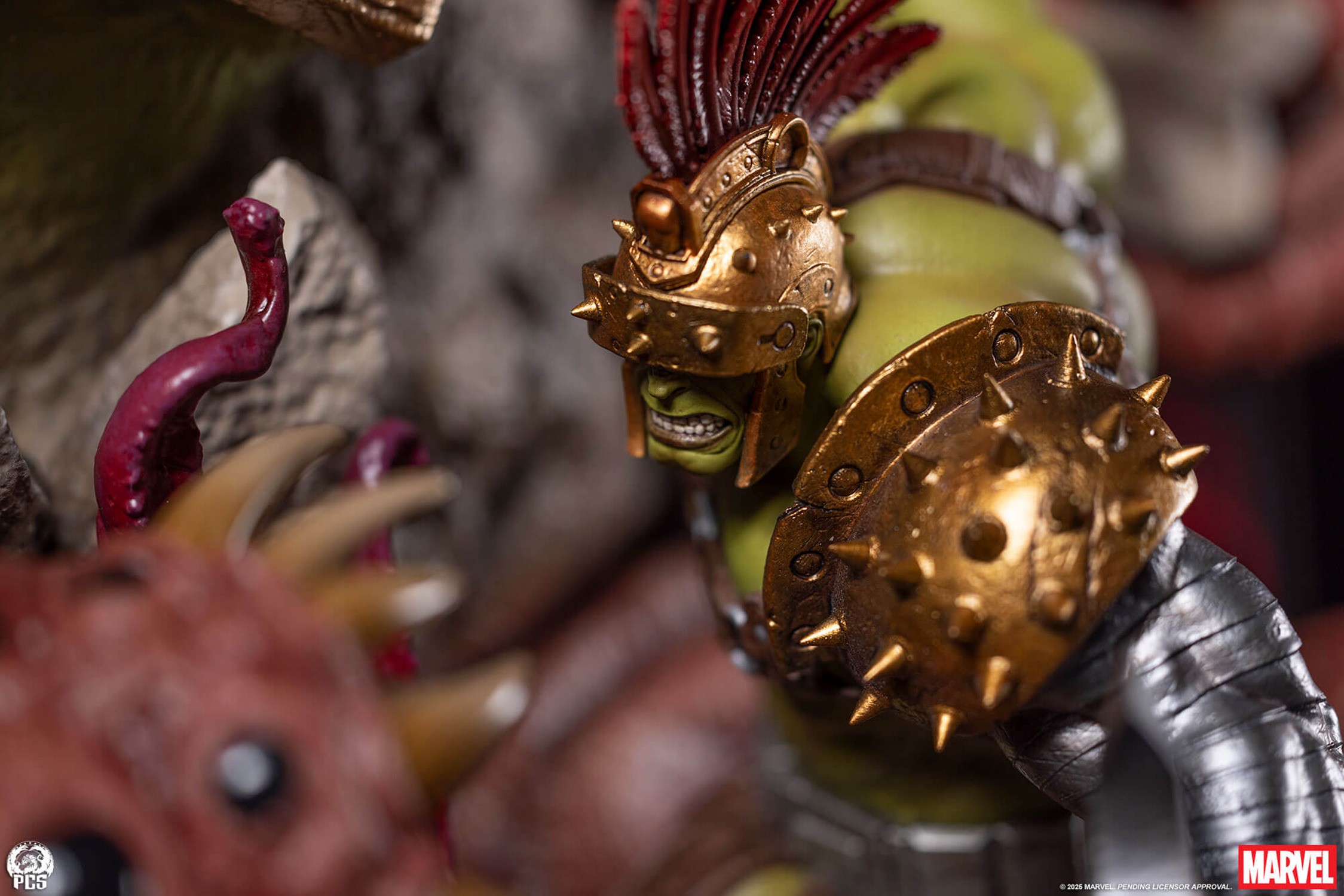 Marvel Planet Hulk Bust  (Prototype Shown) View 14