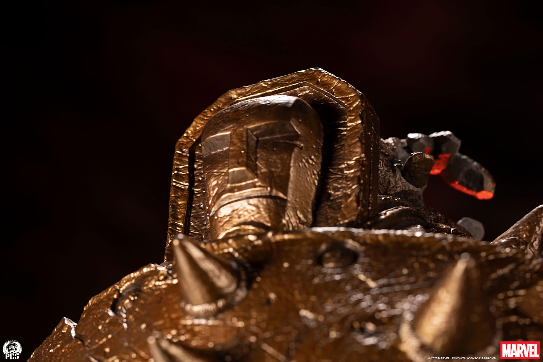 Marvel Planet Hulk Bust  (Prototype Shown) View 15