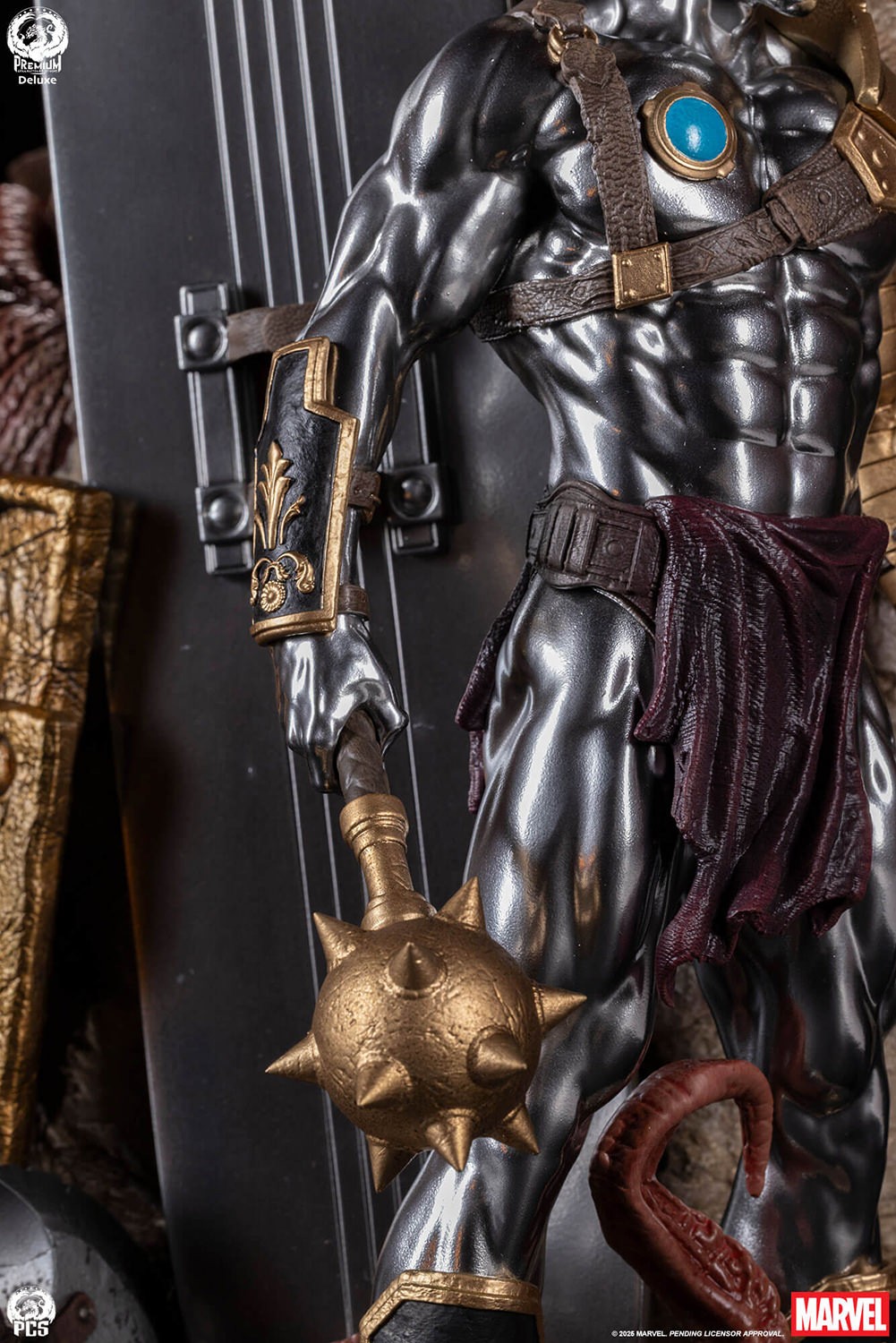 Marvel Planet Hulk (Deluxe Edition) Bust  (Prototype Shown) View 14
