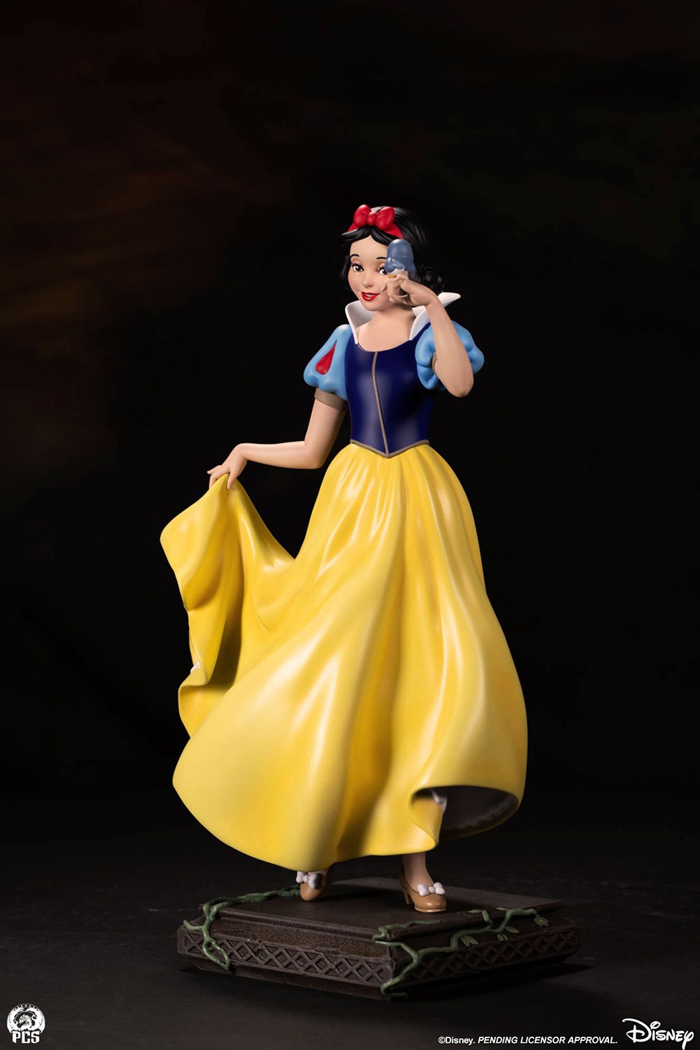 Disney Snow White Statues  (Prototype Shown) View 9