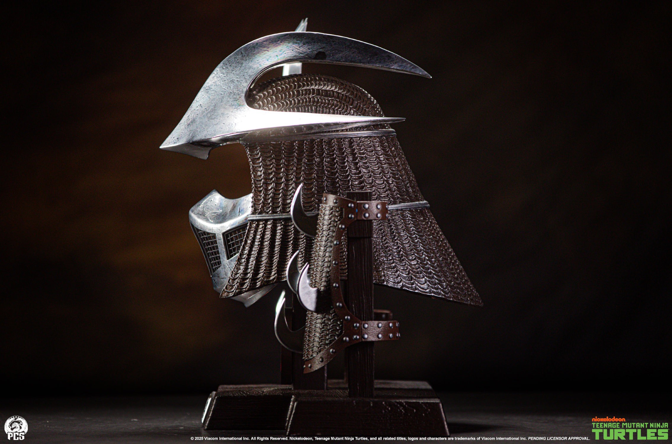 Teenage Mutant Ninja Turtles Shredder Electroplated Armor Set Life-Size Replica  Collector Edition (Prototype Shown) View 5