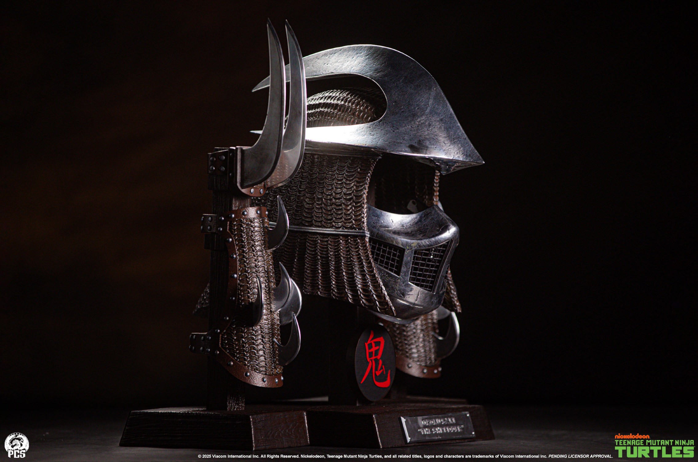 Teenage Mutant Ninja Turtles Shredder Electroplated Armor Set Life-Size Replica  Collector Edition (Prototype Shown) View 11