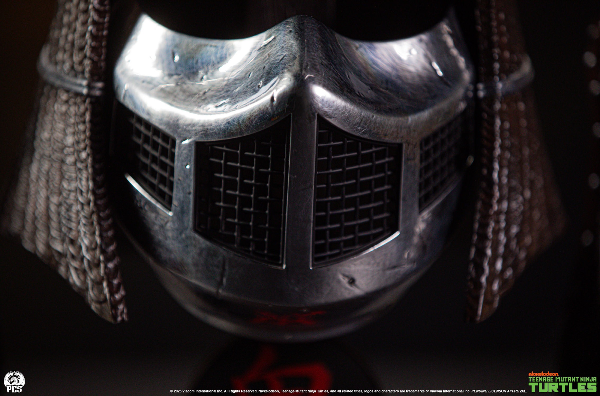 Teenage Mutant Ninja Turtles Shredder Electroplated Armor Set Life-Size Replica  Collector Edition (Prototype Shown) View 15