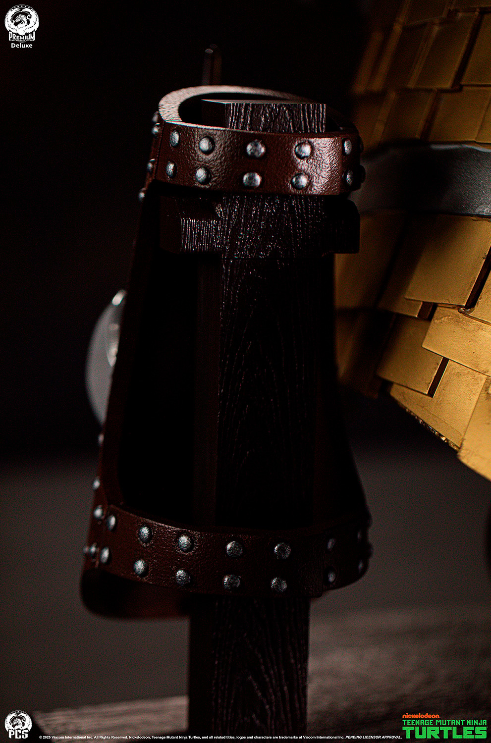 Teenage Mutant Ninja Turtles Shredder Electroplated Armor Set (Ooze Edition) Life-Size Replica  (Prototype Shown) View 12