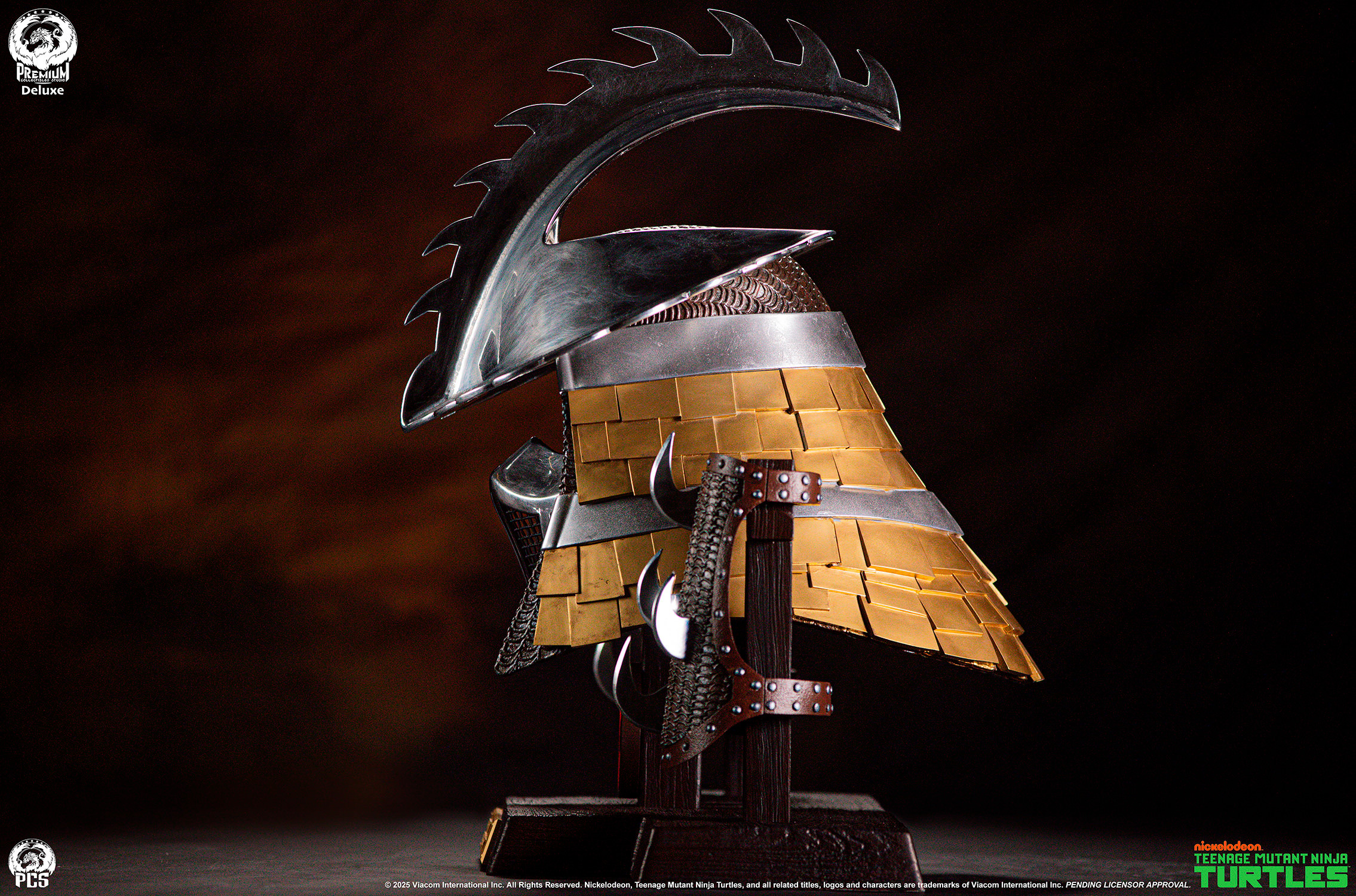 Teenage Mutant Ninja Turtles Shredder Electroplated Armor Set (Ooze Edition) Life-Size Replica  (Prototype Shown) View 9