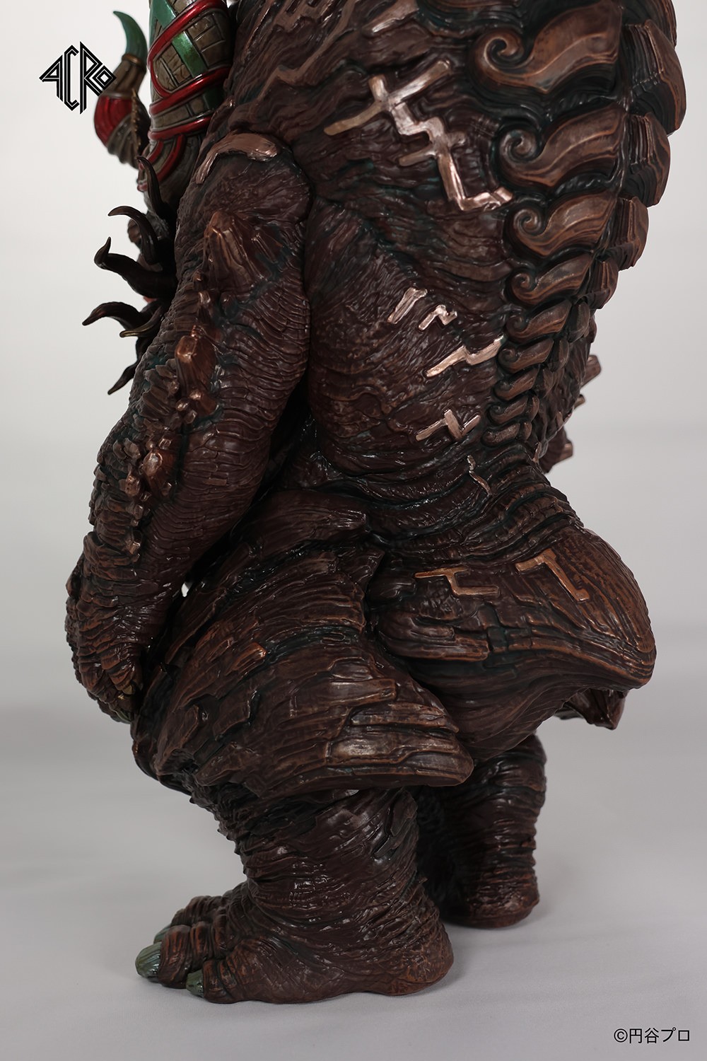 Ultraman Miclas (EX Version) Vinyl Collectible  (Prototype Shown) View 6
