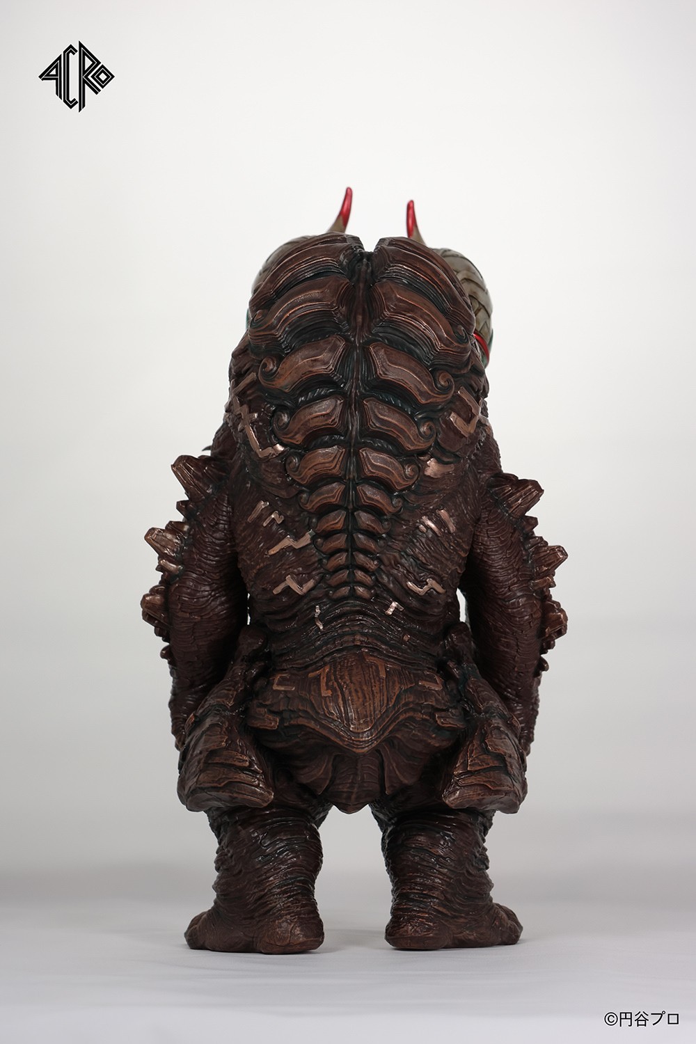 Ultraman Miclas (EX Version) Vinyl Collectible  (Prototype Shown) View 11