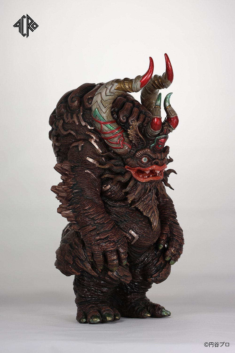 Ultraman Miclas (EX Version) Vinyl Collectible  (Prototype Shown) View 13