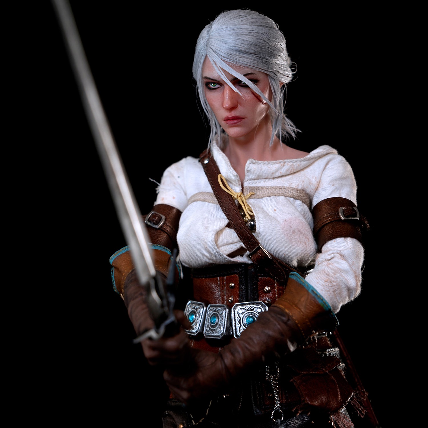 The Witcher 3: Wild Hunt Ciri of Cintra Sixth Scale Figure  (Prototype Shown) View 3