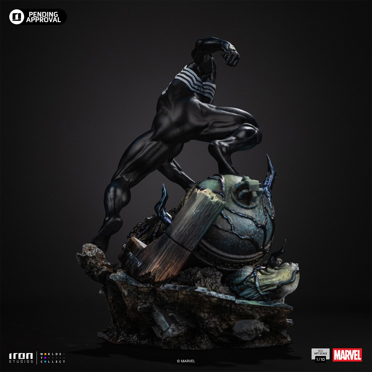 Marvel Spider-Man Black 1:10 Scale Statue  (Prototype Shown) View 8