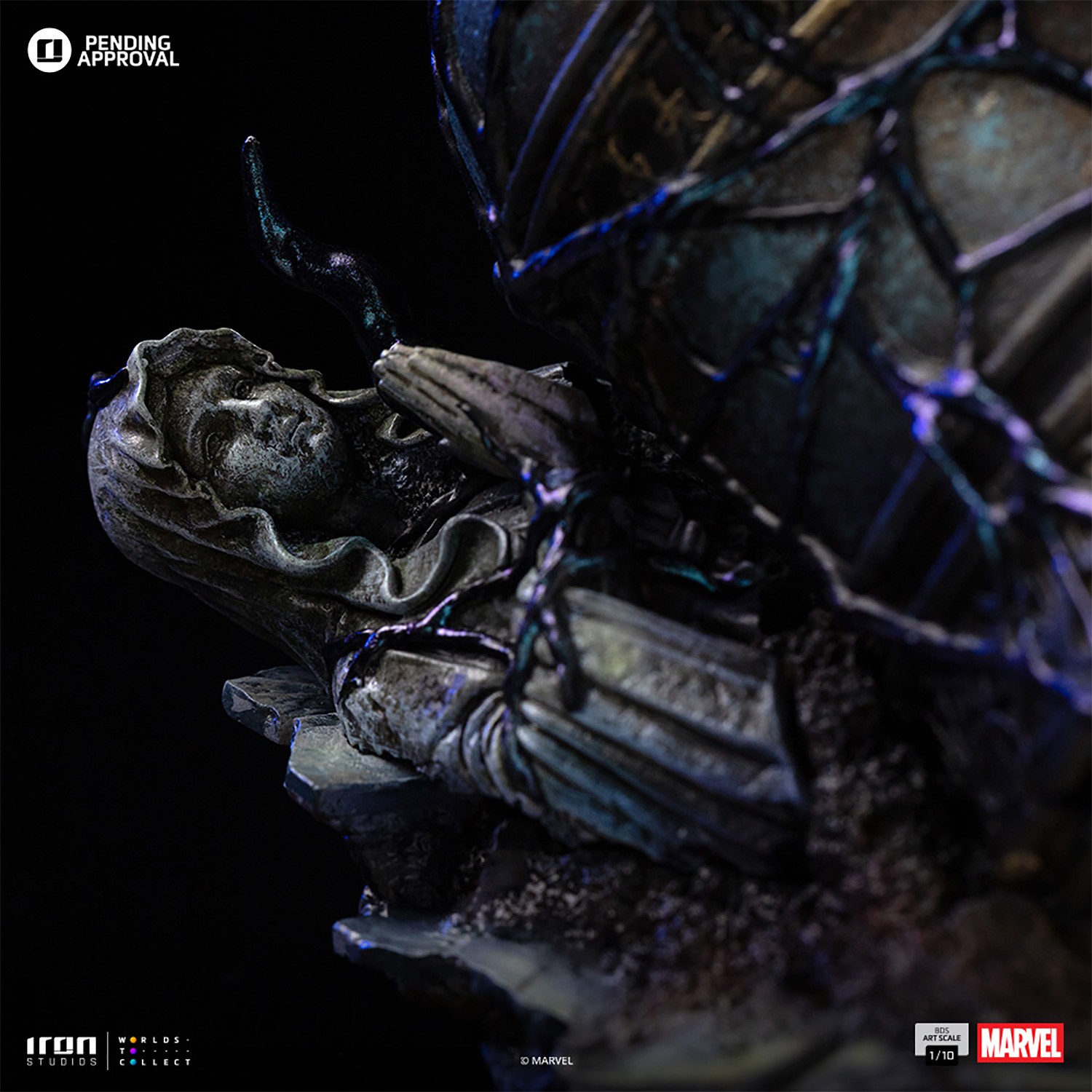 Marvel Spider-Man Black 1:10 Scale Statue  (Prototype Shown) View 9