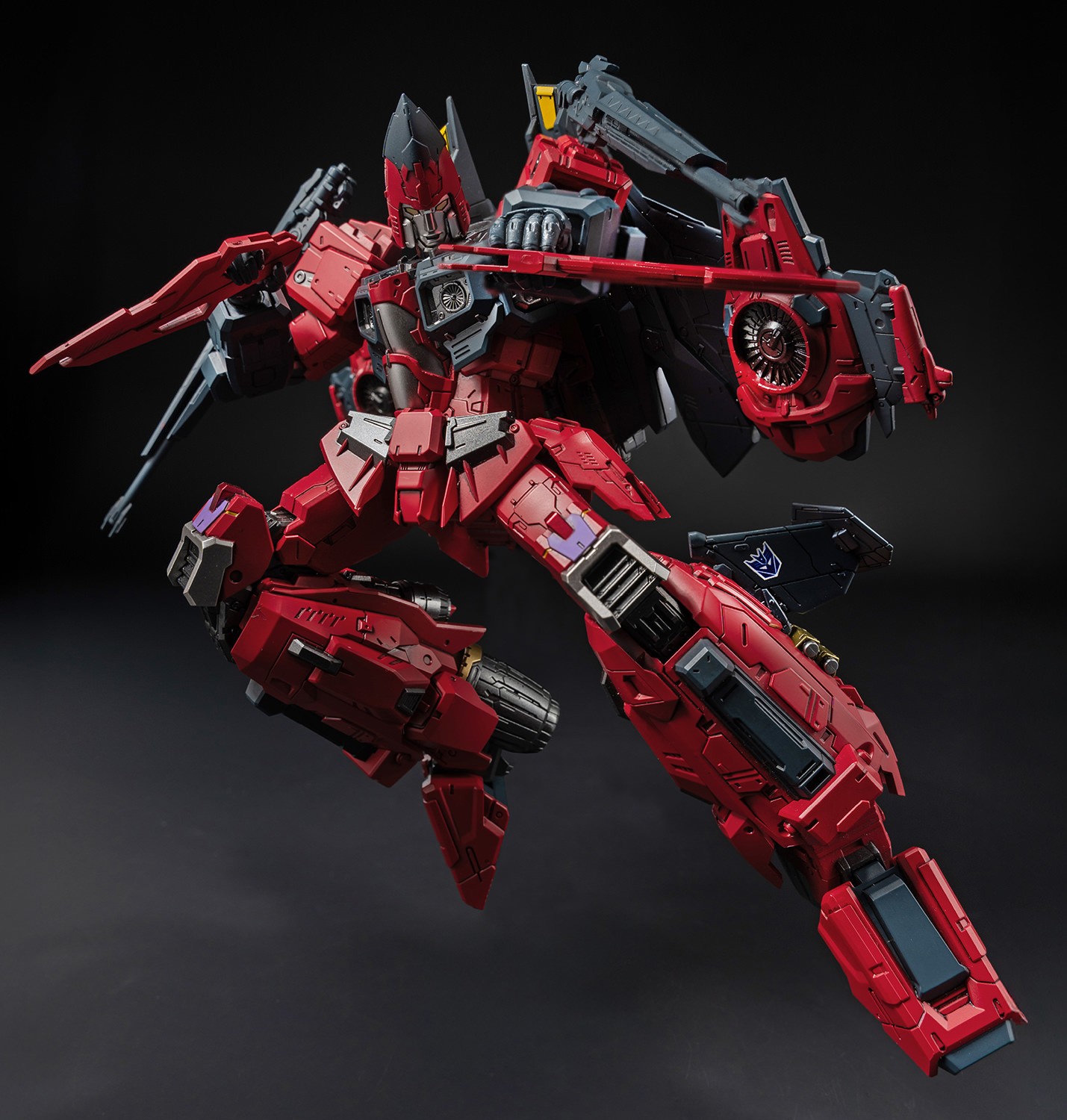 Transformers Thrust MDLX Action Figure  (Prototype Shown) View 4