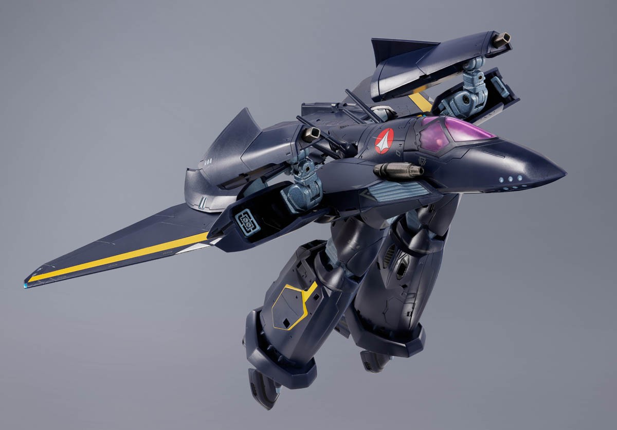 Macross VF-17S Nightmare Stealthvalkyrie (Gamlin Kizaki use) Action Figure  (Prototype Shown) View 14