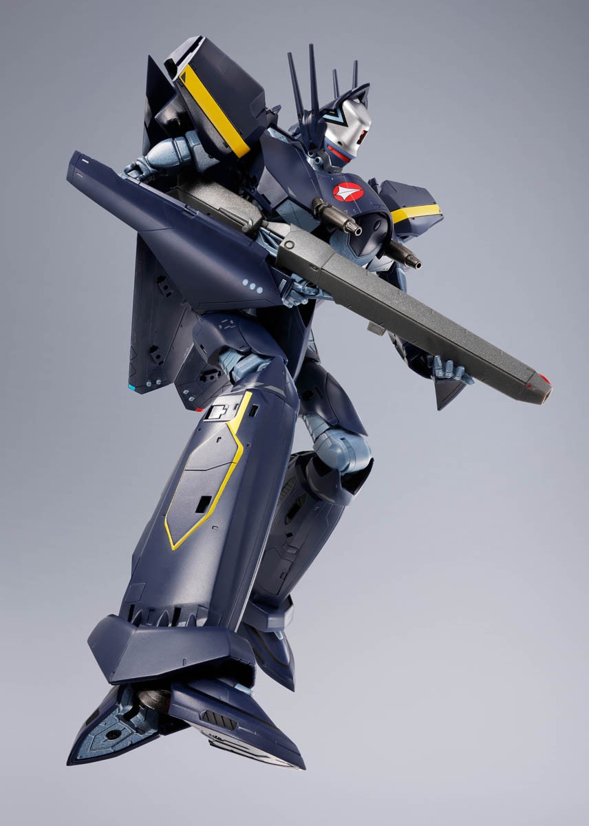Macross VF-17S Nightmare Stealthvalkyrie (Gamlin Kizaki use) Action Figure  (Prototype Shown) View 17