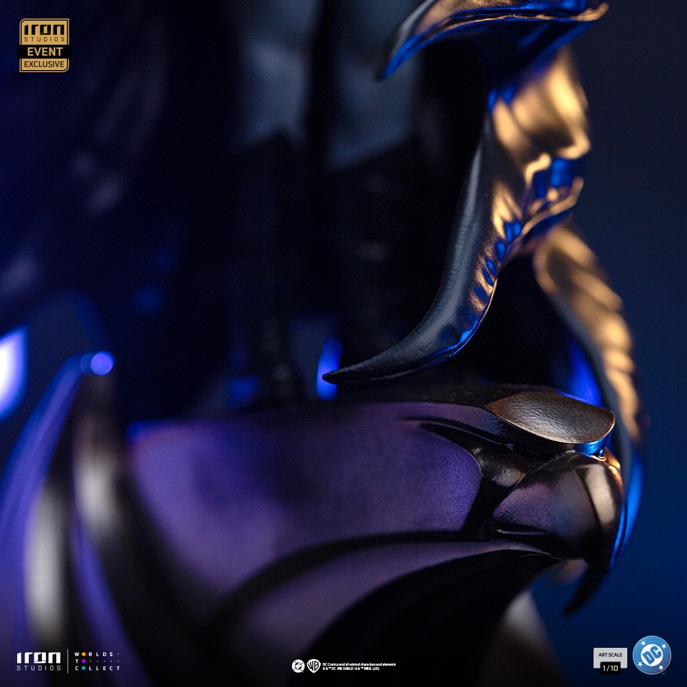 DC Comics Batman (Alex Ross) 1:10 Scale Statue  Exclusive Edition (Prototype Shown) View 8