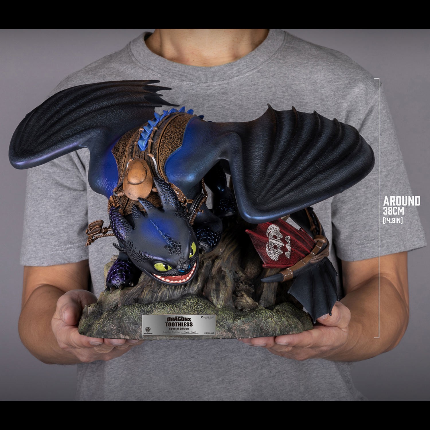 How to Train Your Dragon Toothless (Special Edition) Statues  (Prototype Shown) View 2