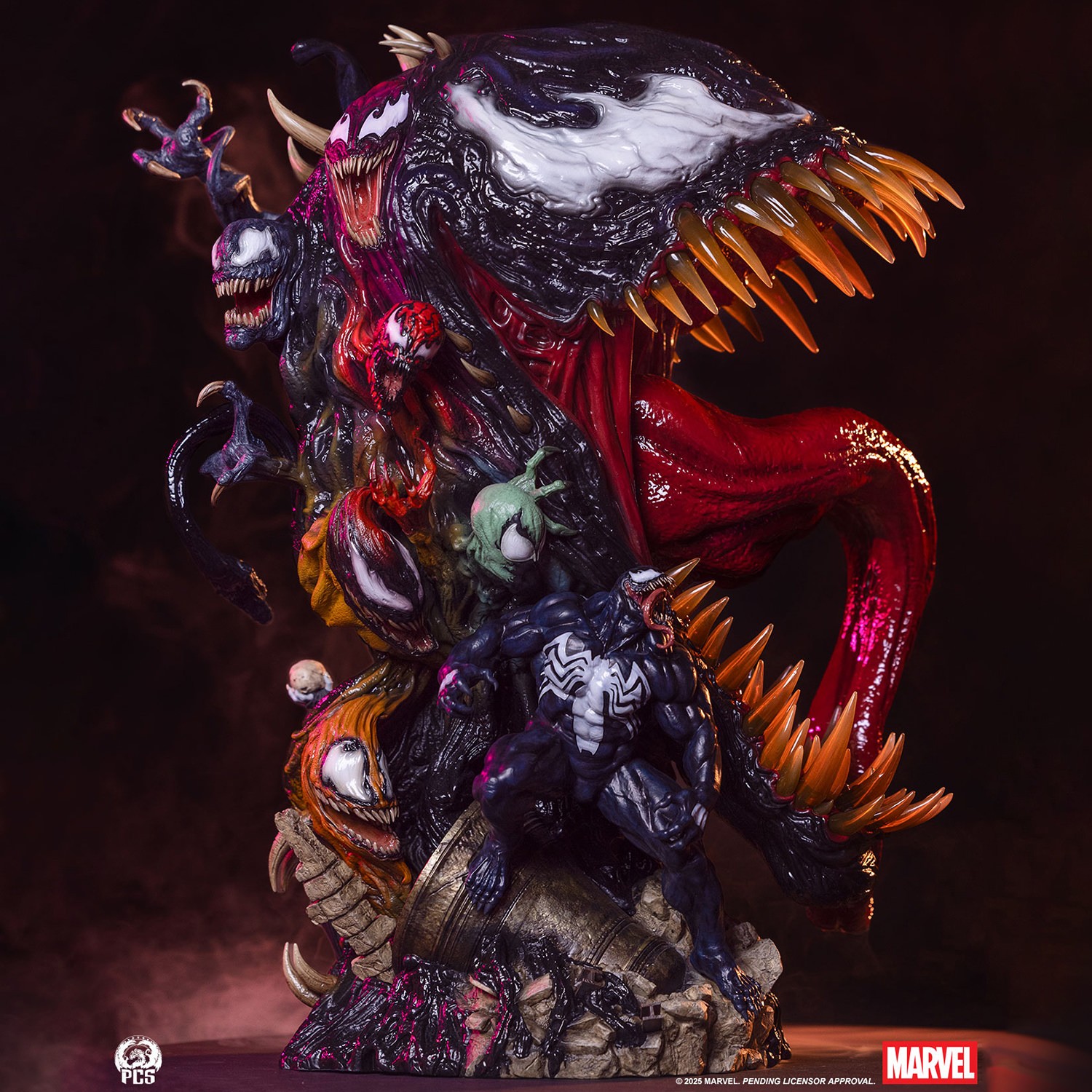 Marvel Venom Fine Art Bust  (Prototype Shown) View 3