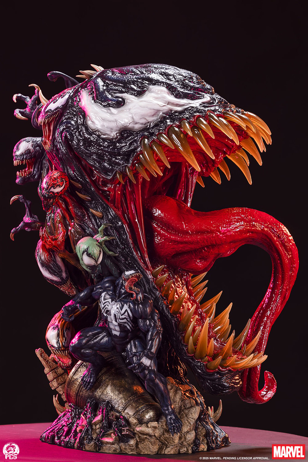 Marvel Venom Fine Art Bust  (Prototype Shown) View 7