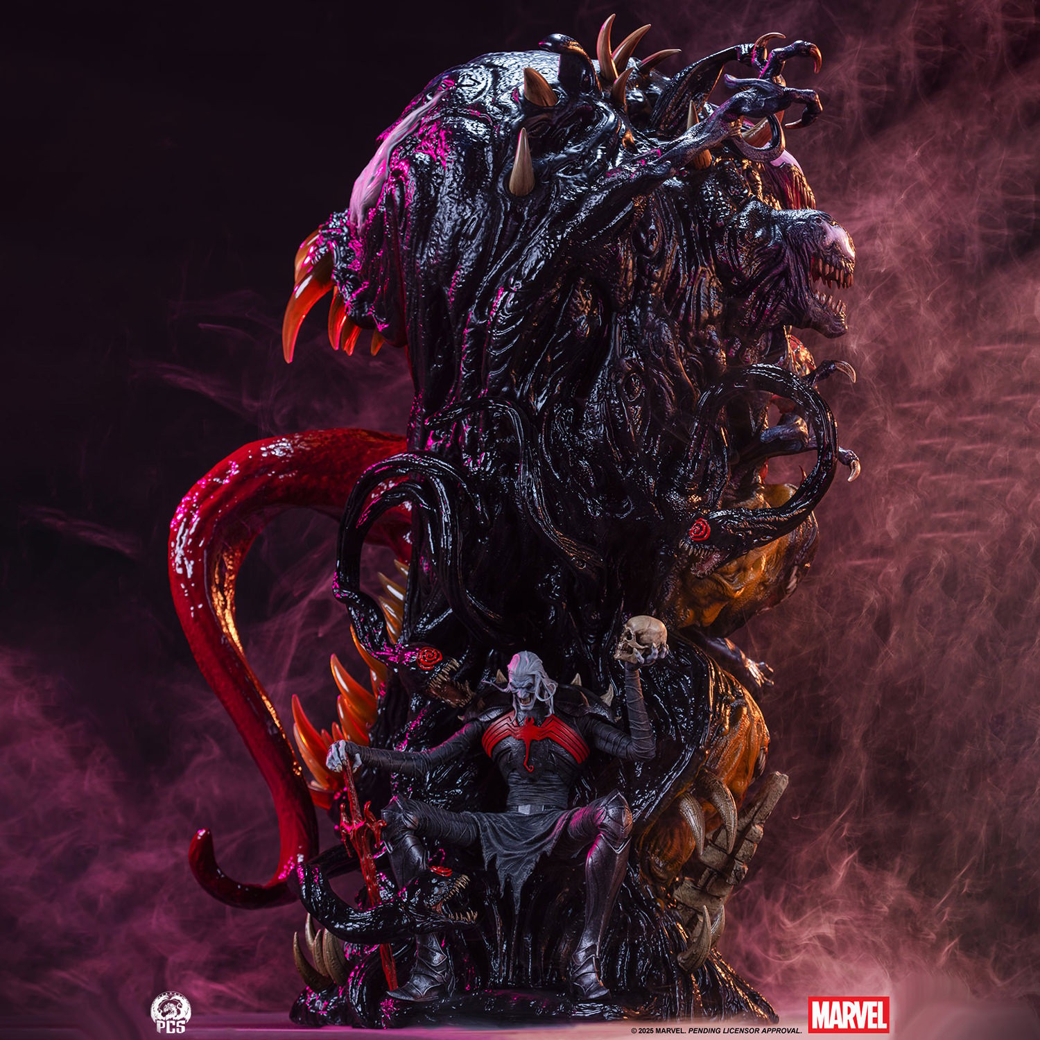 Marvel Venom (Deluxe Edition) Fine Art Bust  (Prototype Shown) View 3