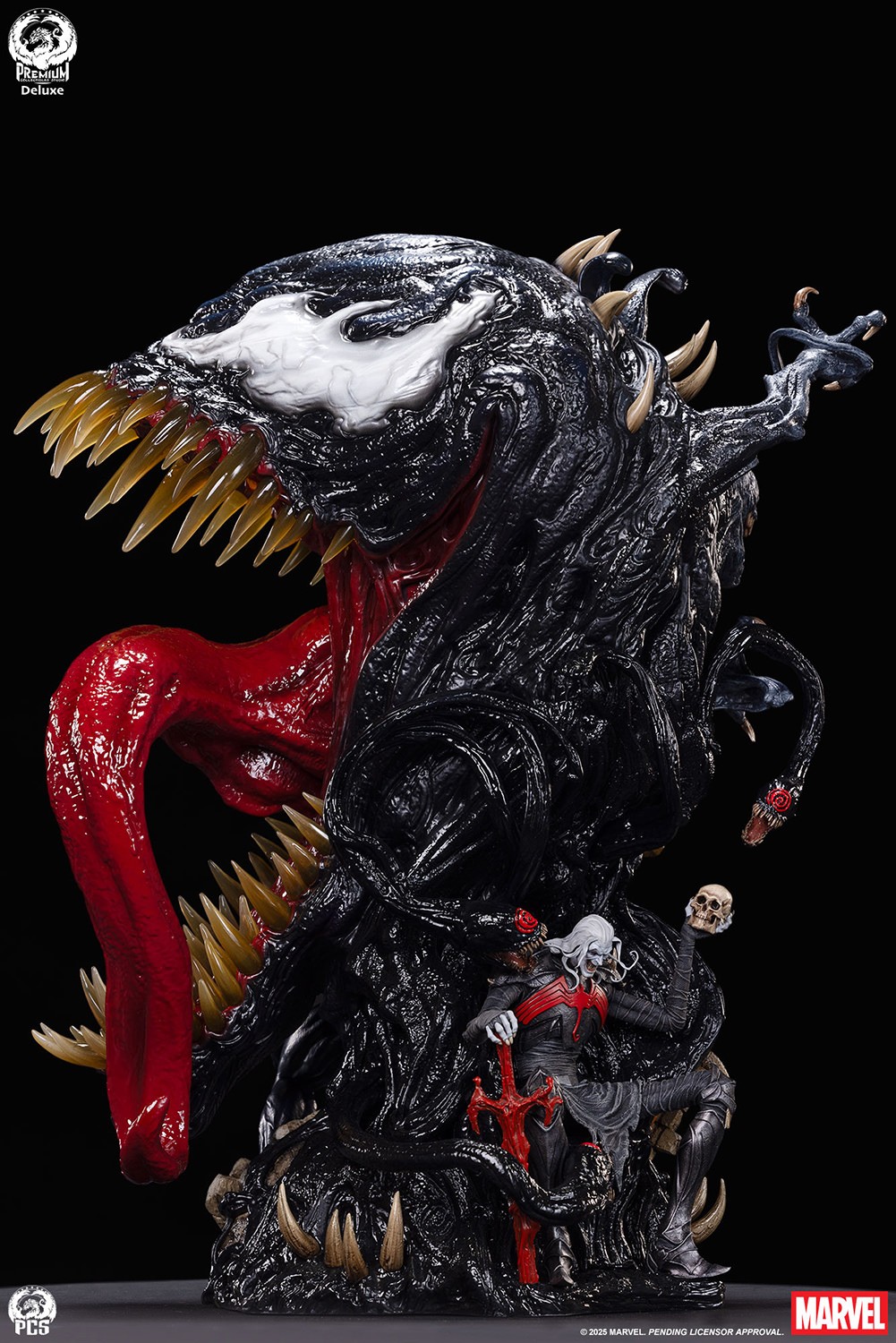 Marvel Venom (Deluxe Edition) Fine Art Bust  (Prototype Shown) View 8