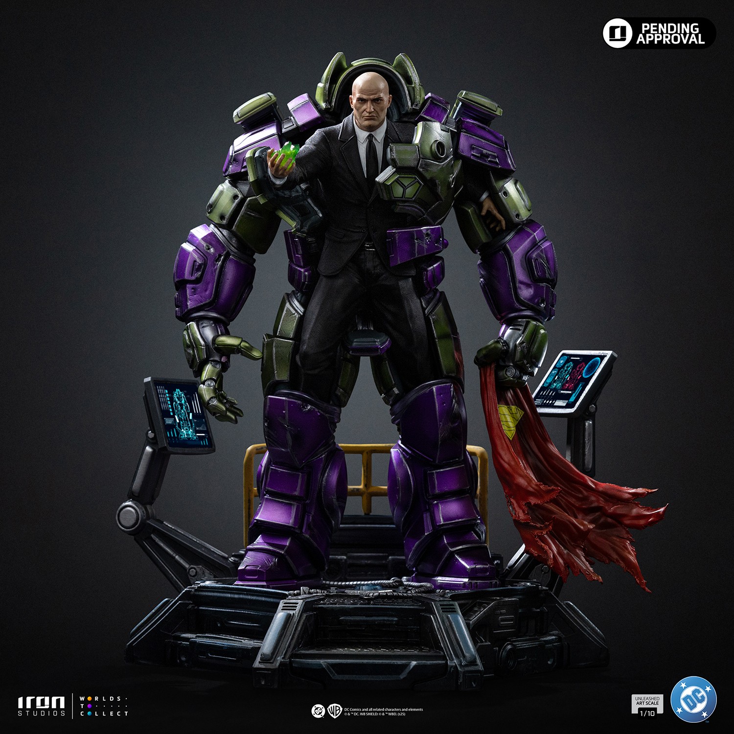 DC Comics Lex Luthor Unleashed 1:10 Scale Statue  (Prototype Shown) View 3