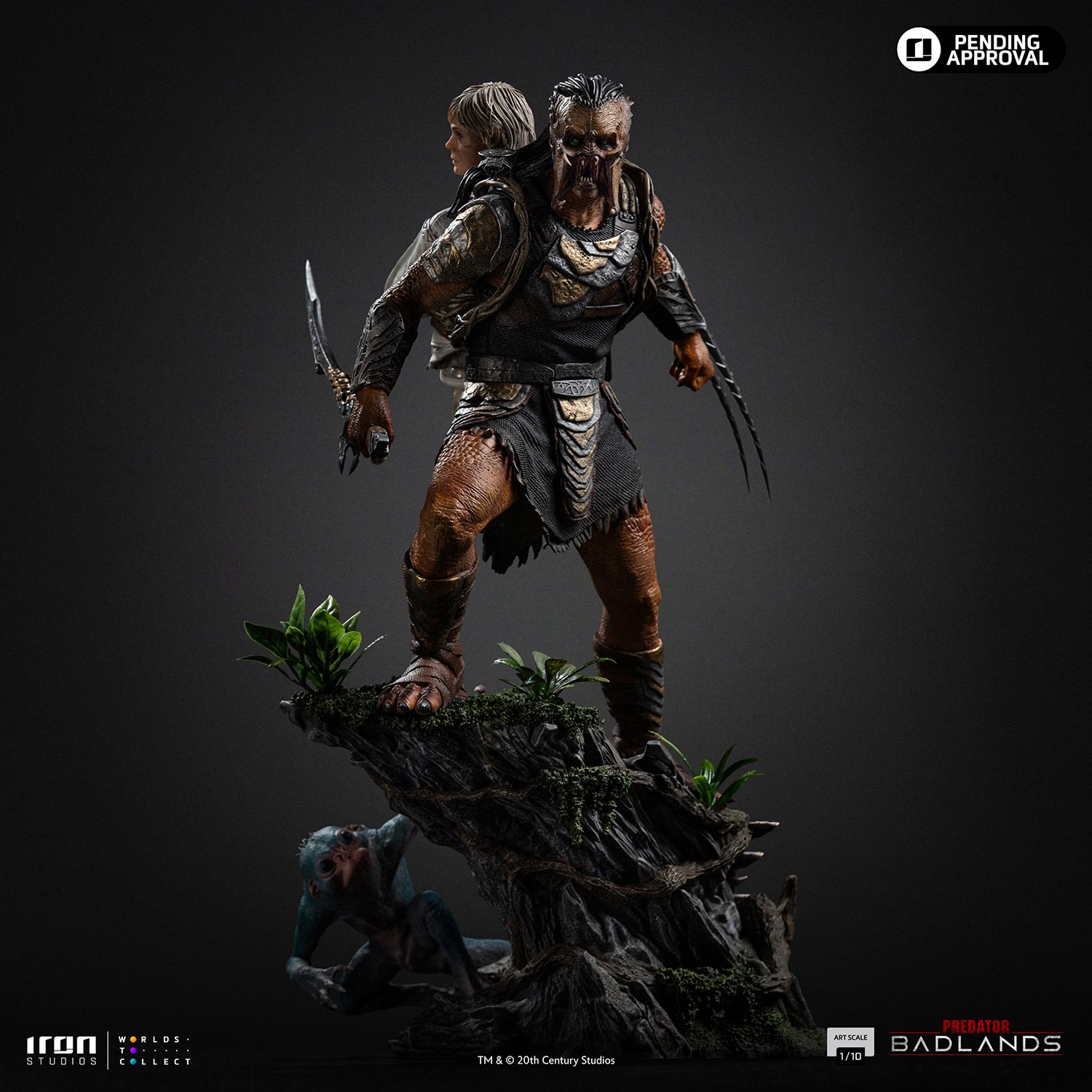 Predator Dek & Thia 1:10 Scale Statue  (Prototype Shown) View 5