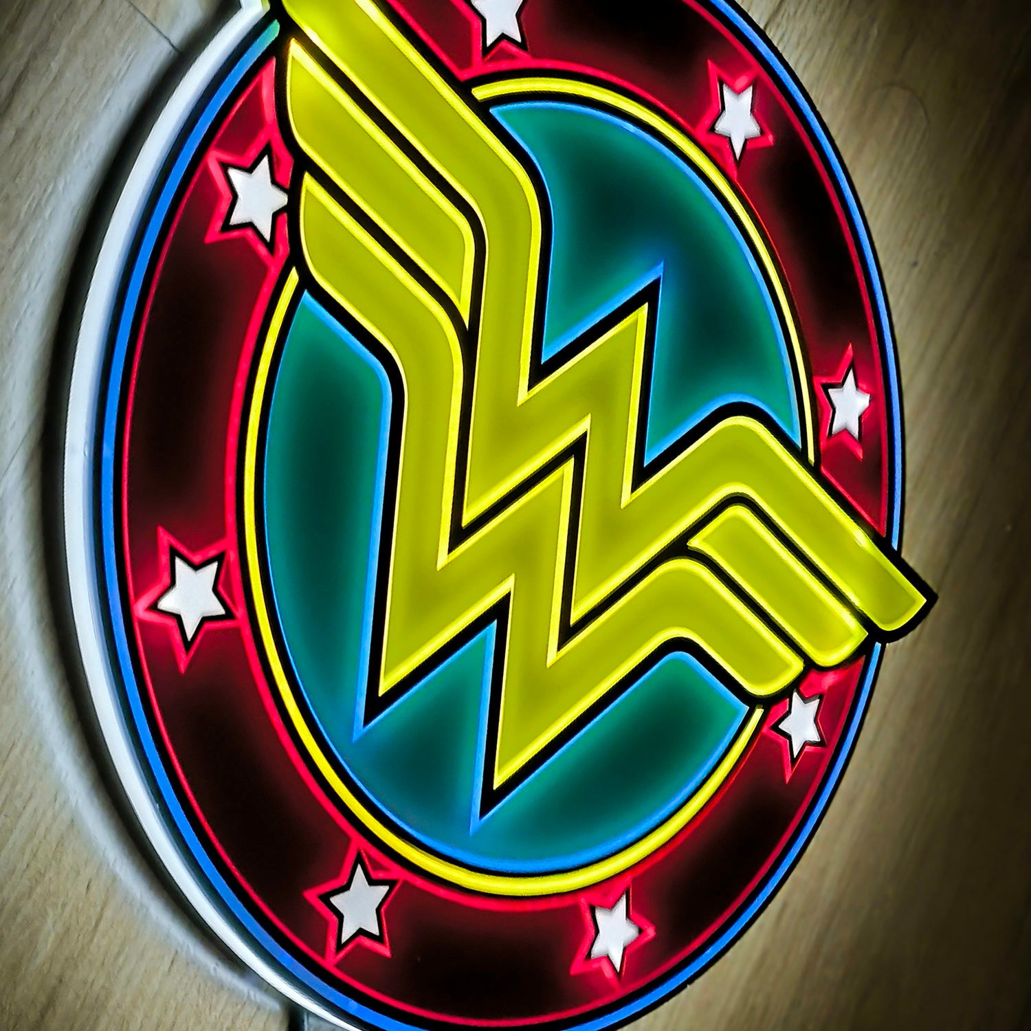 DC Comics Vintage Wonder Woman LED Logo Light (Circular) Wall Light  (Prototype Shown) View 6