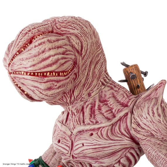 Stranger Things Demogorgon Vinyl Collectible  (Prototype Shown) View 12