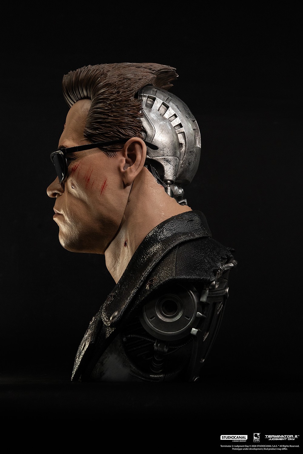 Terminator T-800 Model 101 (Battle Damaged) Art Mask Life-Size Bust  (Prototype Shown) View 8