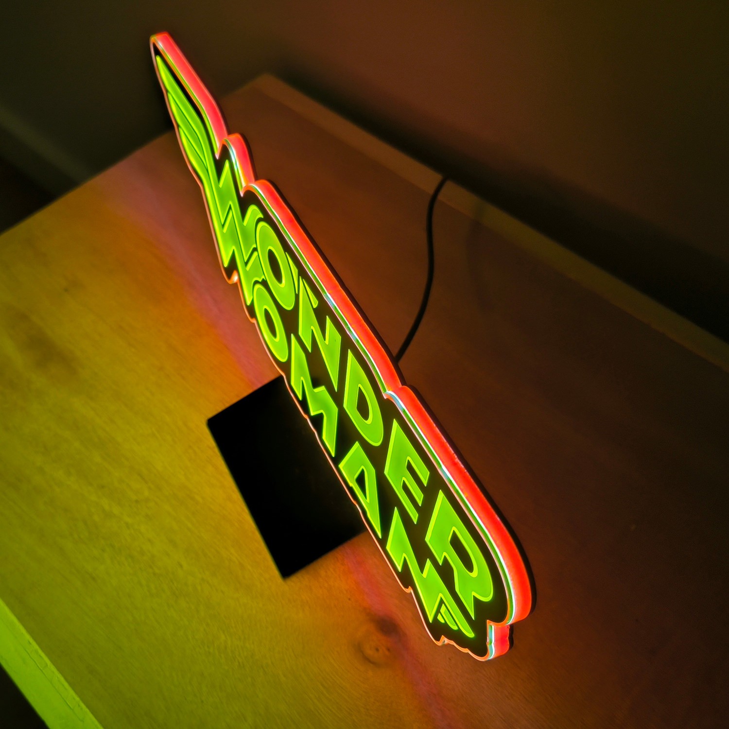 DC Comics Vintage Wonder Woman LED Logo Light (Small) Wall Light  (Prototype Shown) View 6