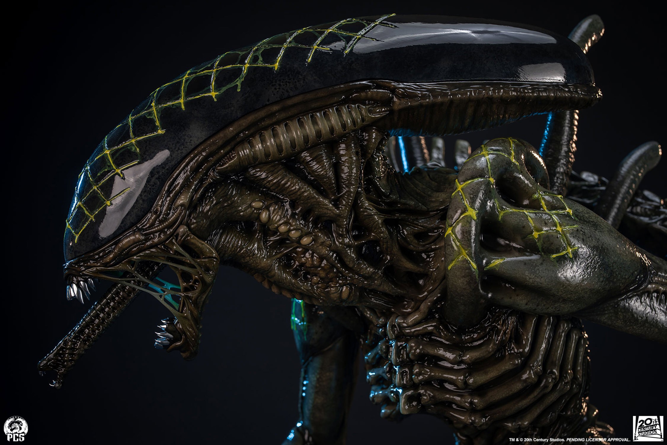 Alien Grid Alien 1:2 Scale Statue  (Prototype Shown) View 16