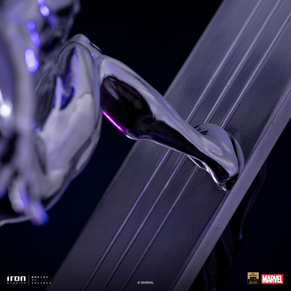 Marvel Silver Surfer Deluxe 1:10 Scale Statue  (Prototype Shown) View 7