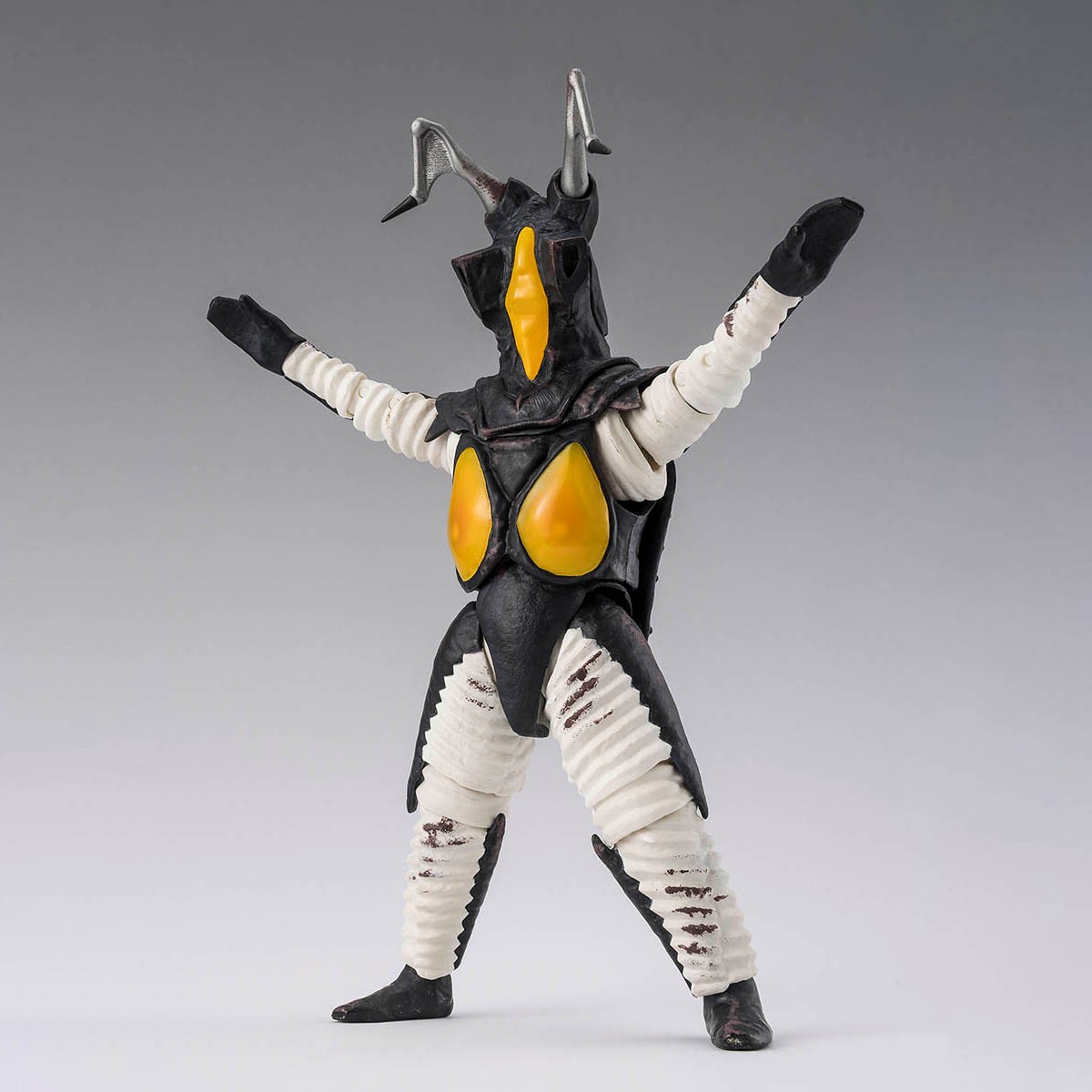 Ultraman Zetton 60th Anniversary Edition Action Figure  (Prototype Shown) View 3