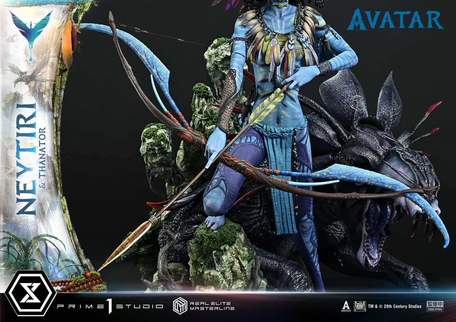 AVATAR Neytiri & Thanator Quarter Scale Statue  (Prototype Shown) View 16