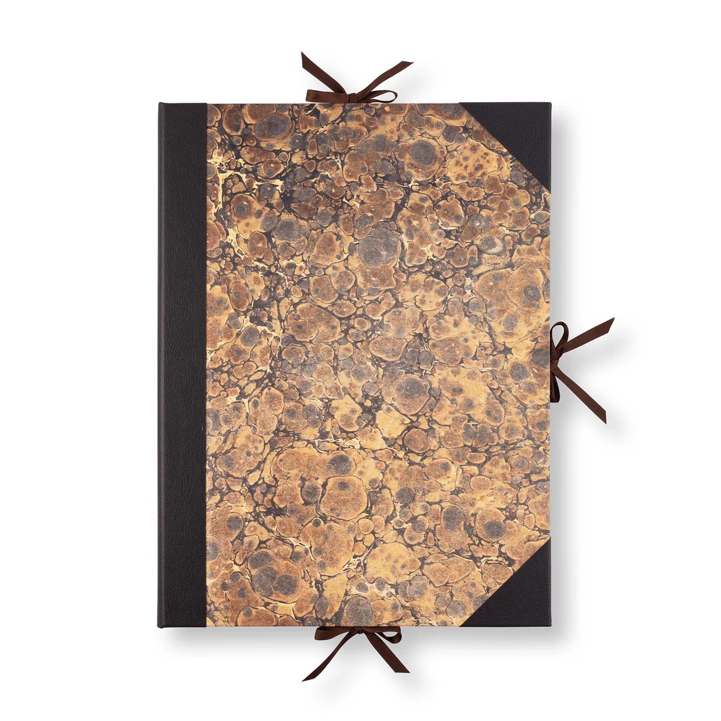 Frankenstein Frankenstein: Portfolio Edition [Collector's Edition] Book  Collector Edition (Prototype Shown) View 5
