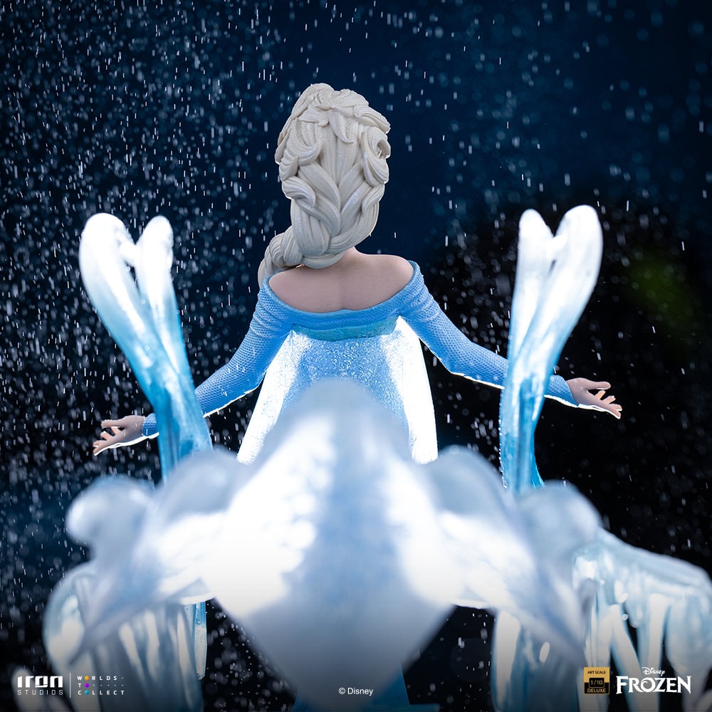 Disney Elsa Deluxe 1:10 Scale Statue  (Prototype Shown) View 4
