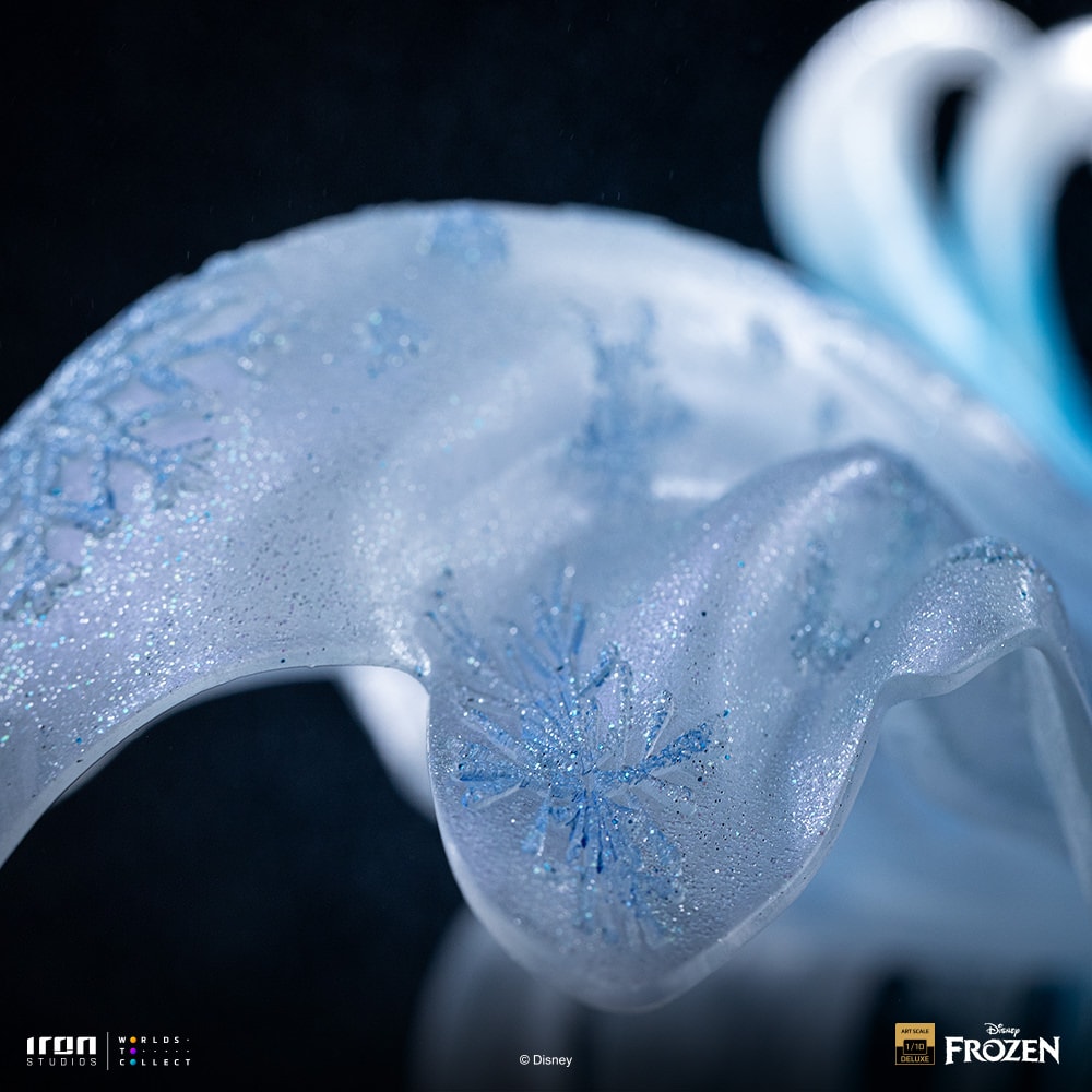 Disney Elsa Deluxe 1:10 Scale Statue  (Prototype Shown) View 15