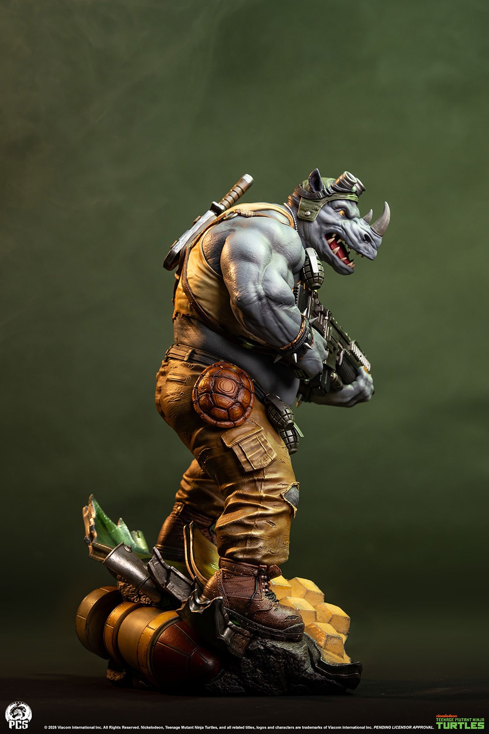 Teenage Mutant Ninja Turtles Rocksteady 1:3 Scale Statue  (Prototype Shown) View 8
