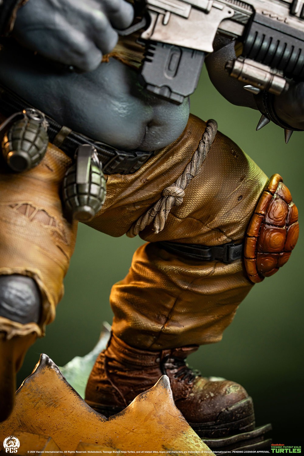 Teenage Mutant Ninja Turtles Rocksteady 1:3 Scale Statue  (Prototype Shown) View 11