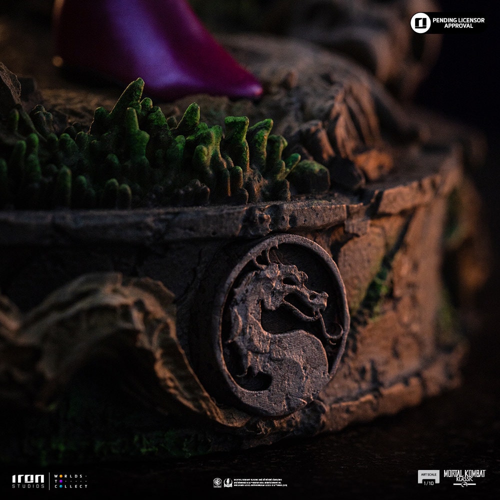 Mortal Kombat Mileena 1:10 Scale Statue  (Prototype Shown) View 9