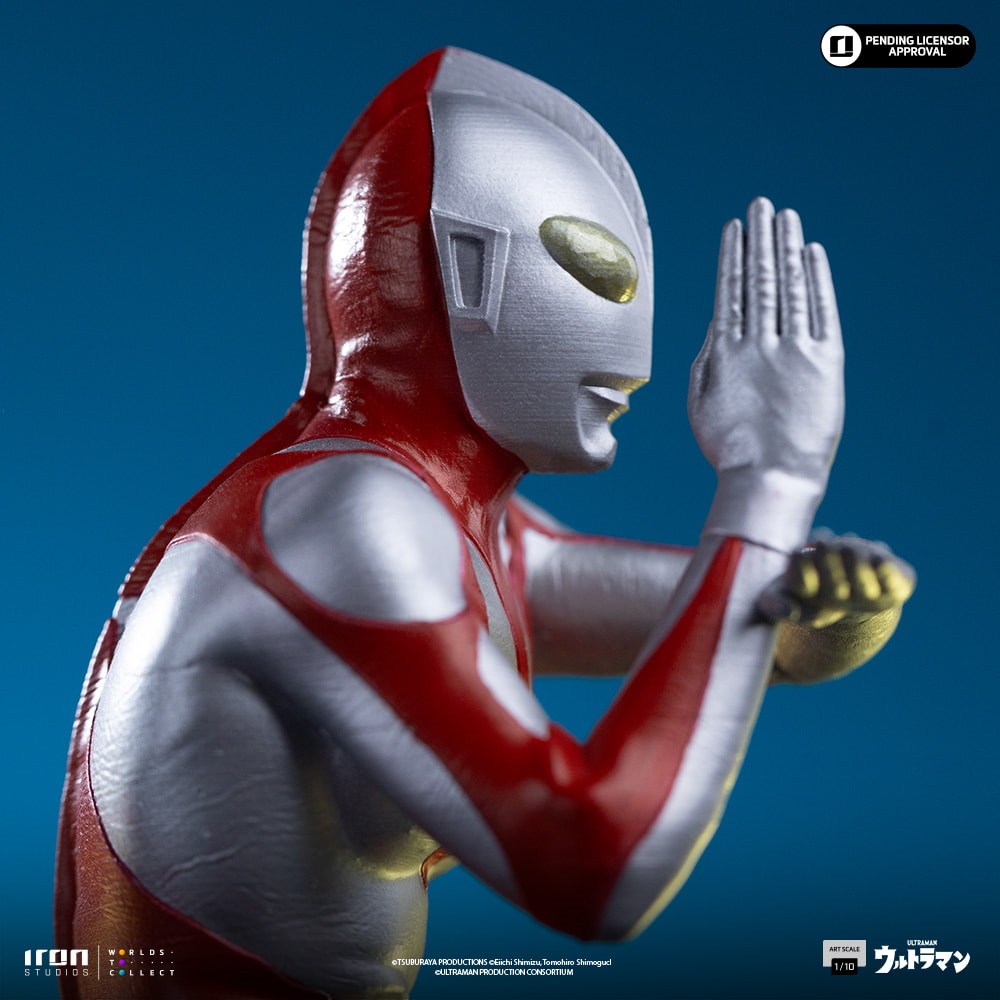 Ultraman Ultraman 1:10 Scale Statue  (Prototype Shown) View 4