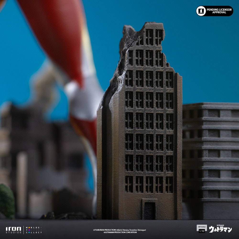 Ultraman Ultraman 1:10 Scale Statue  (Prototype Shown) View 9
