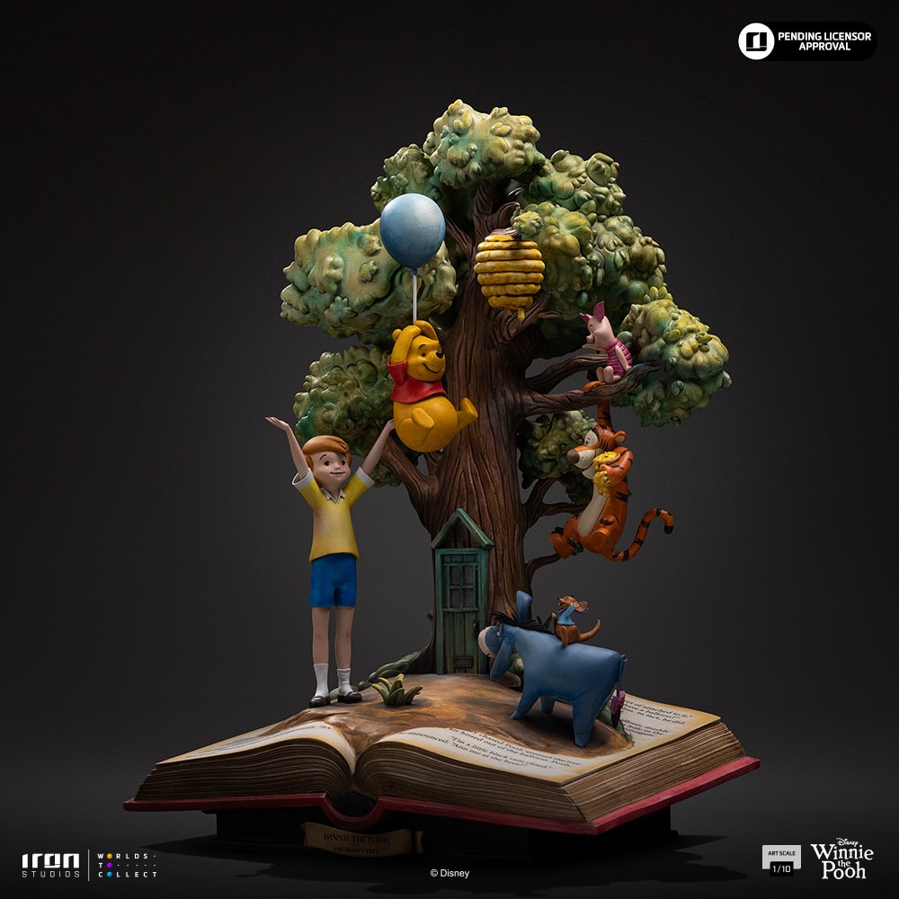 Disney Winnie the Pooh (100th Anniversary) Deluxe 1:10 Scale Statue  (Prototype Shown) View 11