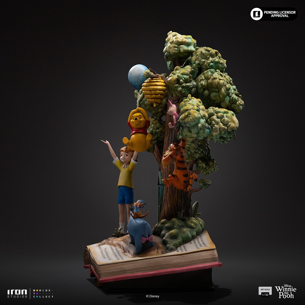 Disney Winnie the Pooh (100th Anniversary) Deluxe 1:10 Scale Statue  (Prototype Shown) View 12