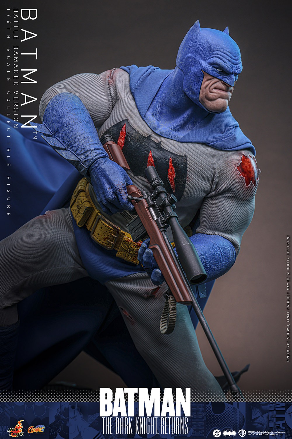 DC Comics Batman™ (Battle Damaged Version) Sixth Scale Figure  (Prototype Shown) View 15