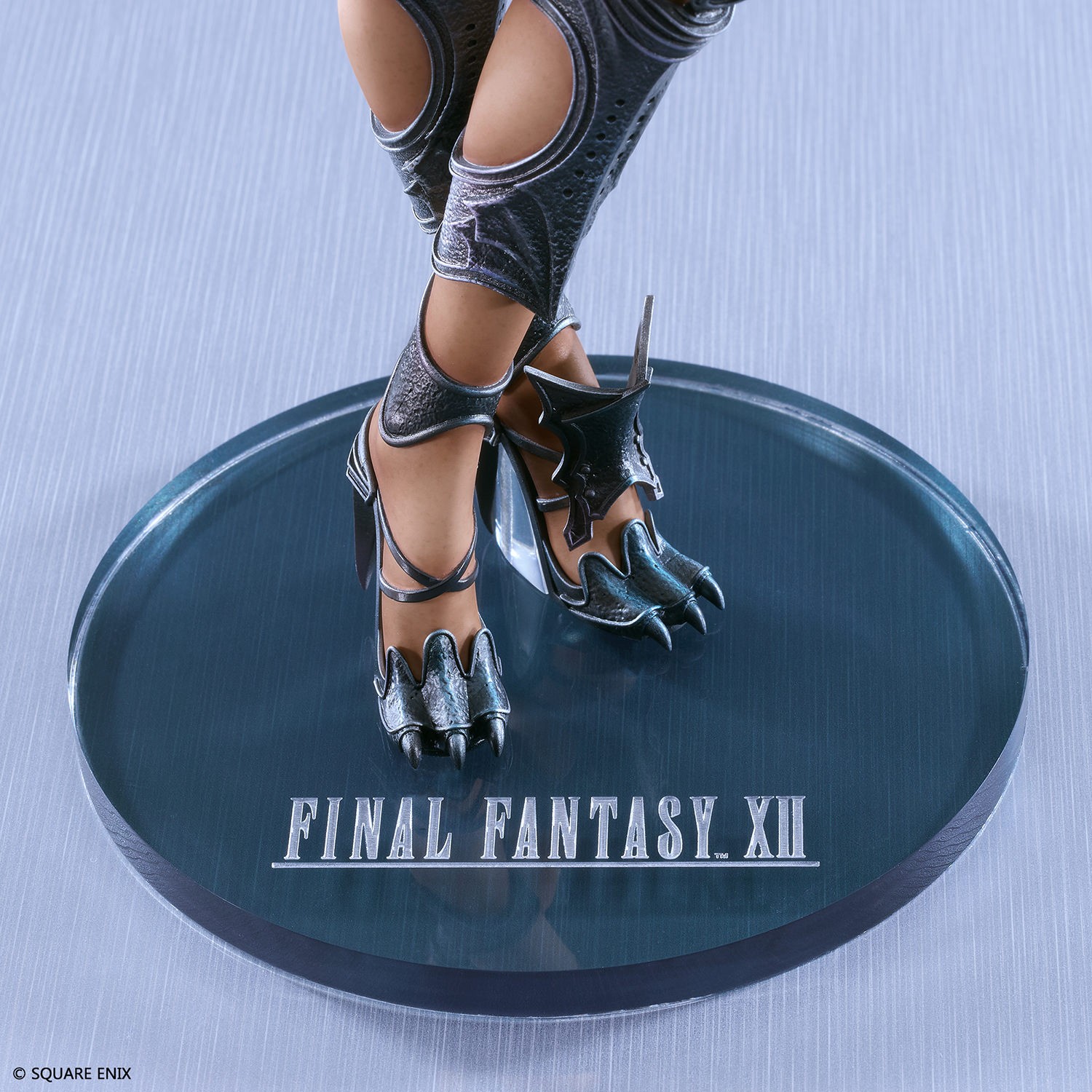 Final Fantasy Fran Statues  (Prototype Shown) View 6