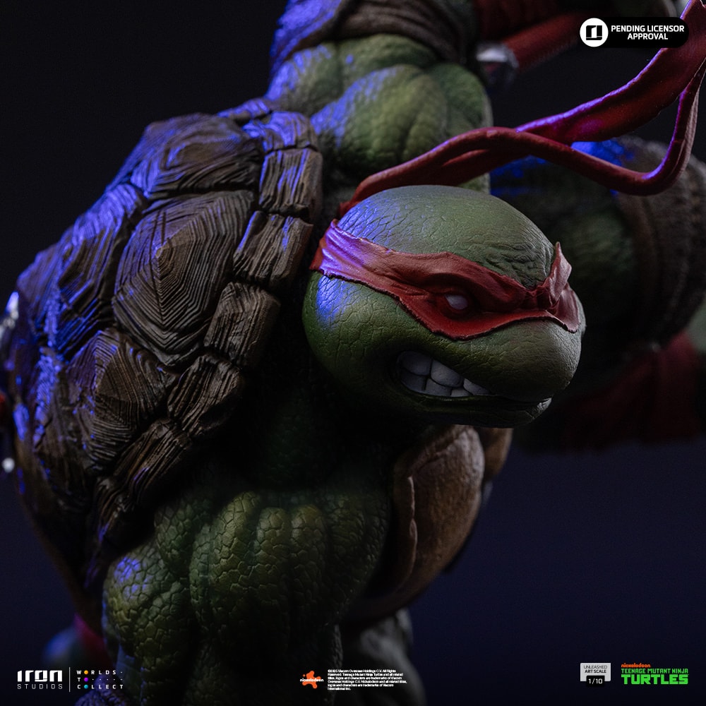 Teenage Mutant Ninja Turtles Raphael Unleashed 1:10 Scale Statue  (Prototype Shown) View 5