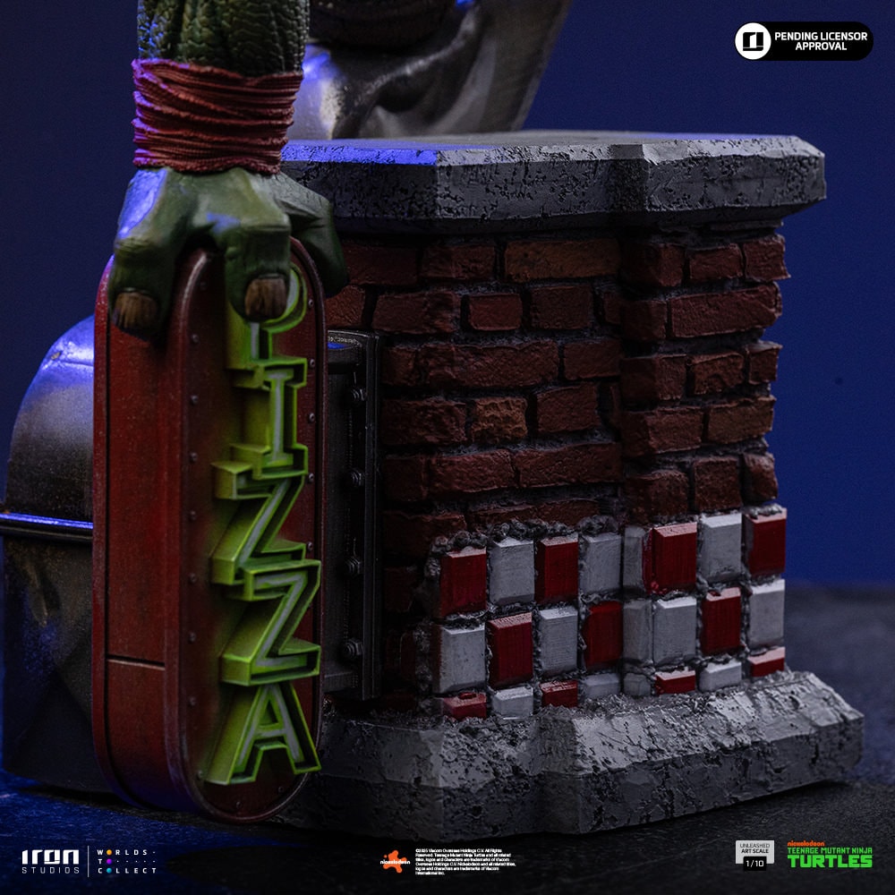 Teenage Mutant Ninja Turtles Raphael Unleashed 1:10 Scale Statue  (Prototype Shown) View 10