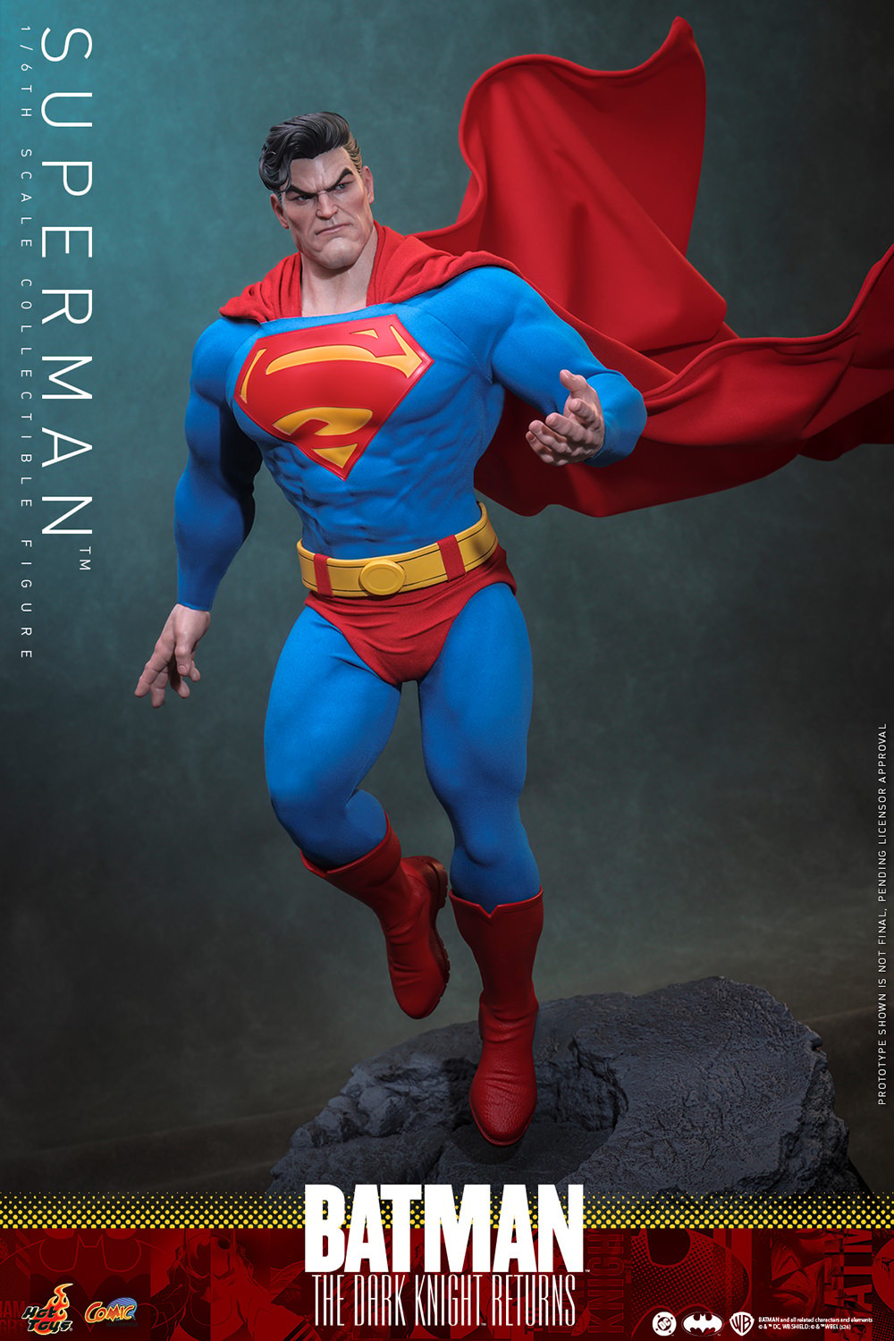 Superman™ Sixth Scale Figure by Hot Toys | Sideshow Collectibles